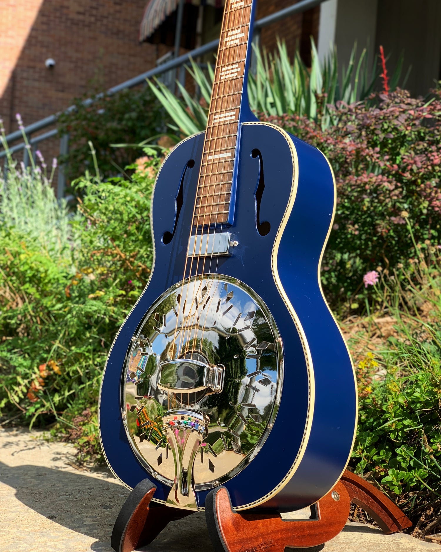 Front and Side of Recording King Dirty 30s Mini Bucker Resonator Guitar