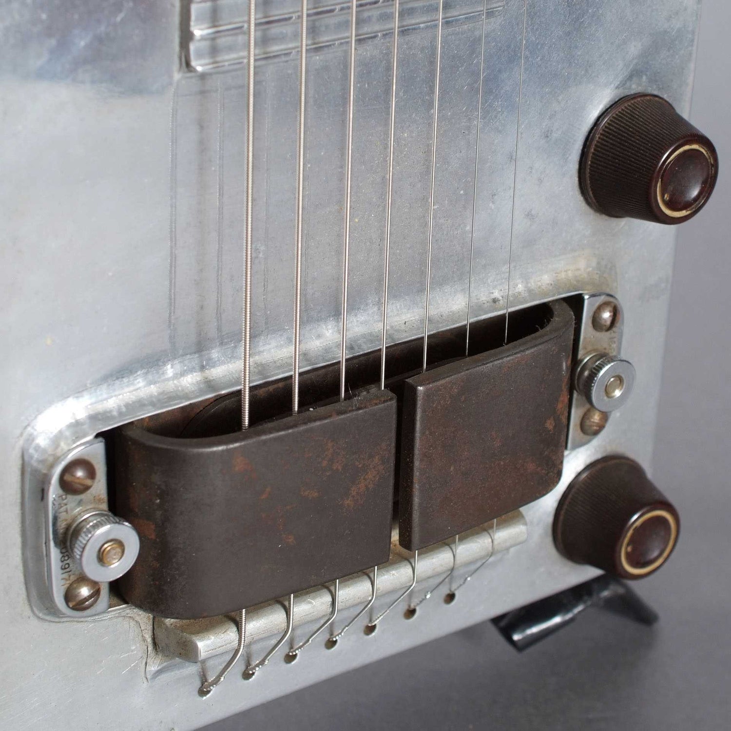 Image 4 of No Name Lap Steel (1940's?) - SKU# 185U-761 : Product Type Lap & Pedal Steel Guitars : Elderly Instruments