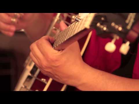 Video Demonstration of Recording King Dirty 30's Resonator Banjo